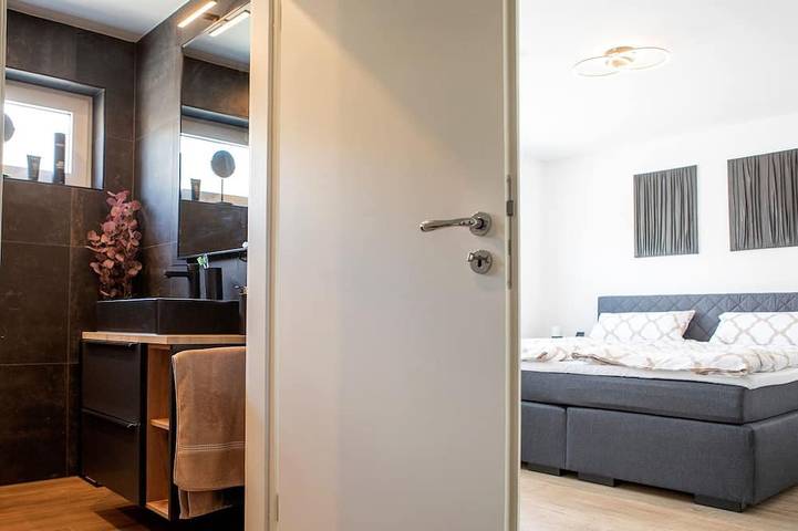 Ferienwohnung für 4 Personen, mit Garten und Sauna in Emmerich - 2