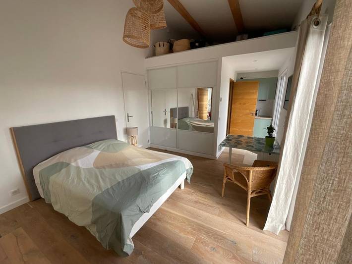 Appartement de vacances pour 2 personnes, avec terrasse ainsi que jardin et vue