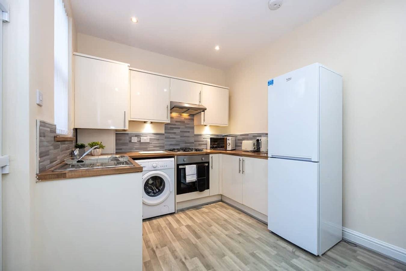 Modern House - 5 min to Etihad   Motorway Links in Stockport, Greater Manchester