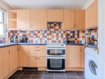 Holiday Home for 4 People in Bath, The Cotswolds, Photo 4