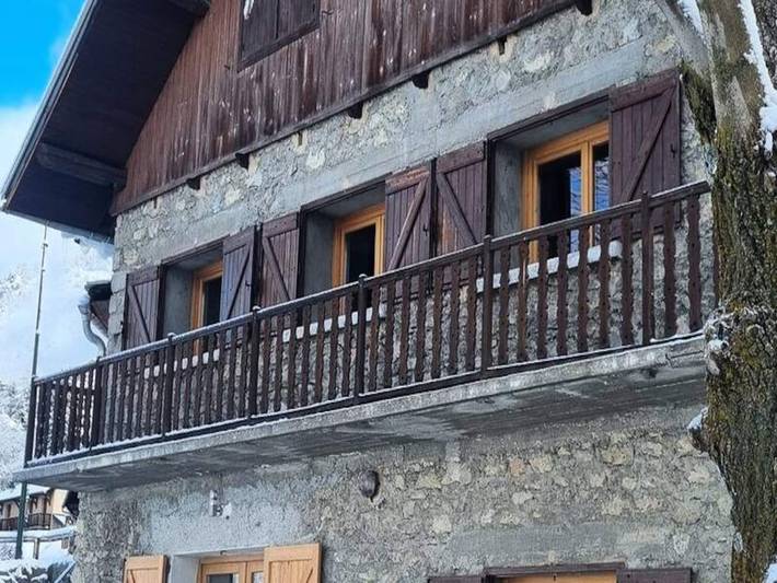 Chalet pour 12 personnes, avec balcon, adapté aux familles dans Vars (station de ski)
