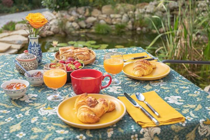 Location de vacances pour 2 personnes, avec jardin et terrasse ainsi que sauna et piscine à Ouveillan - 2