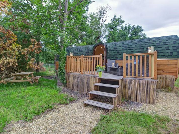 Gîte pour 2 personnes, avec piscine et jardin dans la Loire - 3