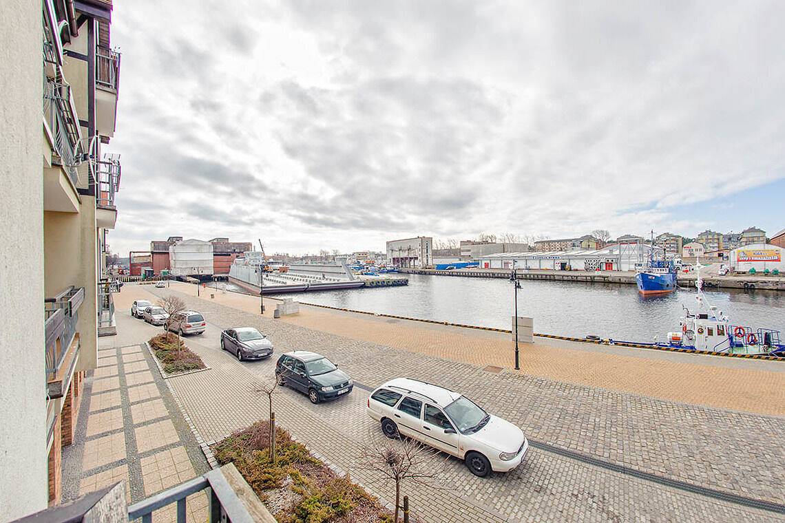 Cały apartament wypoczynkowy, Apartament wakacyjny dla 4 osób z balkon in Ustka, Morze Bałtyckie