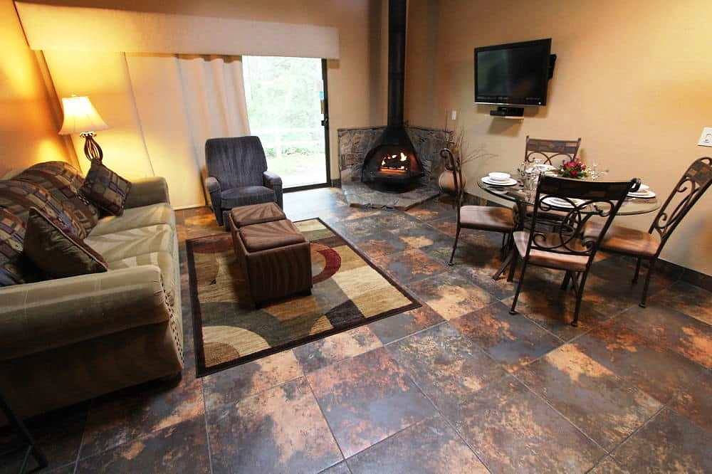 Entire apartment, Villas At Poco Diablo in Sedona, Oak Creek Canyon