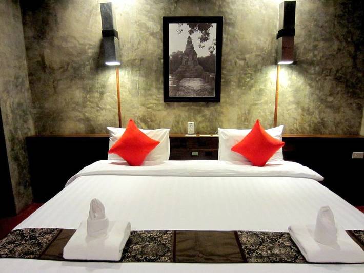 Hôtel pour 10 personnes, avec terrasse et jardin, animaux acceptés dans Saraphi