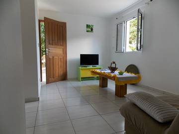 Location de vacances pour 2 personnes, avec jardin à Bouillante