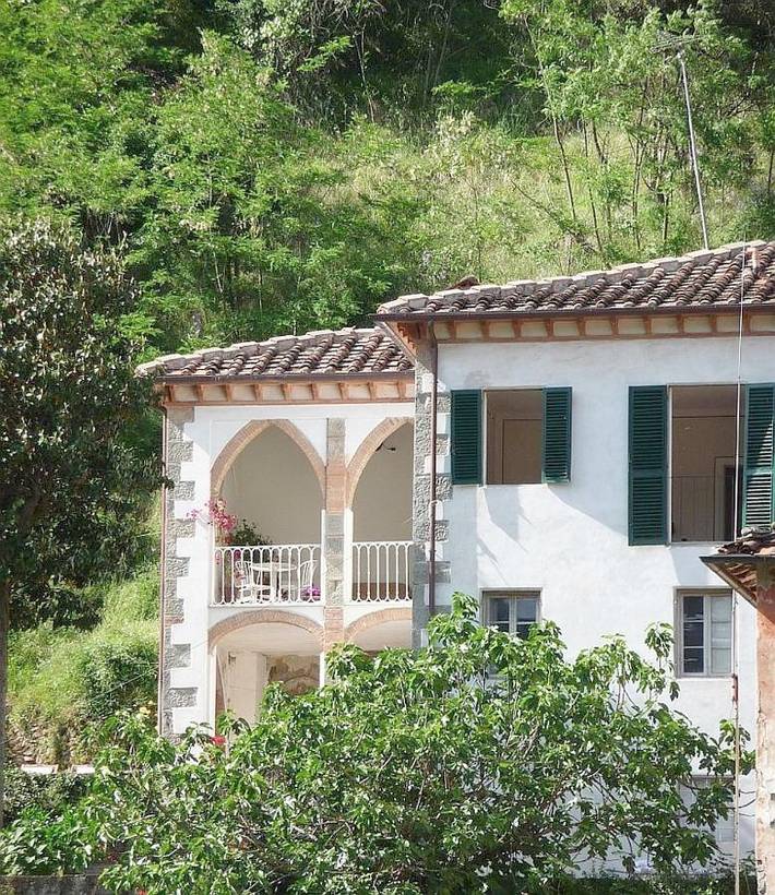 Chambre d’hôte pour 2 personnes, avec jardin ainsi que terrasse et piscine, animaux acceptés à Bagni di Lucca - 3