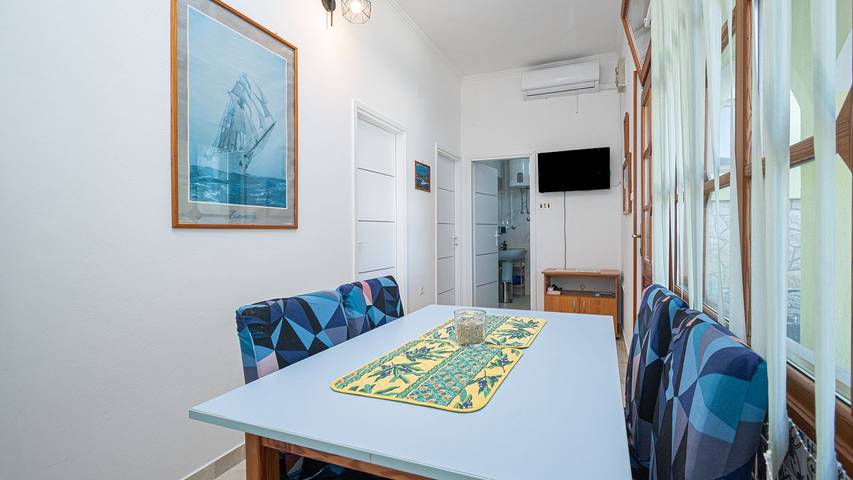 Gîte pour 4 personnes, avec terrasse, animaux acceptés à Sali - 3