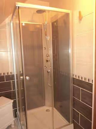 Location de vacances pour 2 personnes, avec jardin, animaux acceptés à Livry - 3