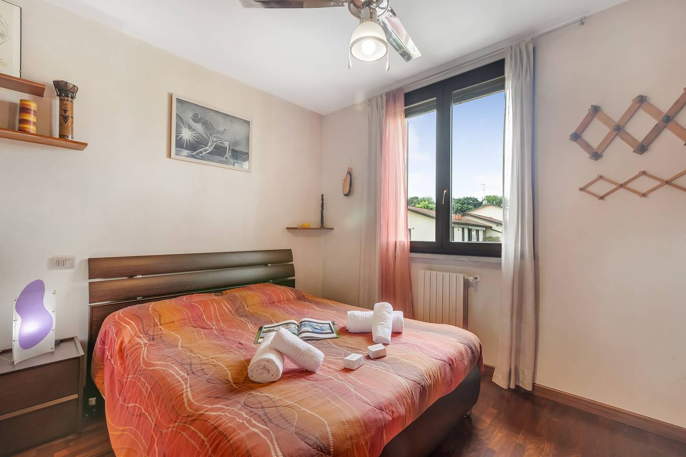 Appartamento intero, Angera Relax & Pool - Lake Maggiore Retreat in Comune di Angera, Lago Maggiore (Lombardia)