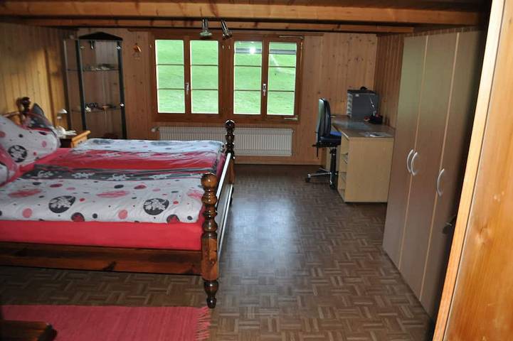 Gîte pour 5 personnes, avec jardin à Aeschi bei Spiez - 2