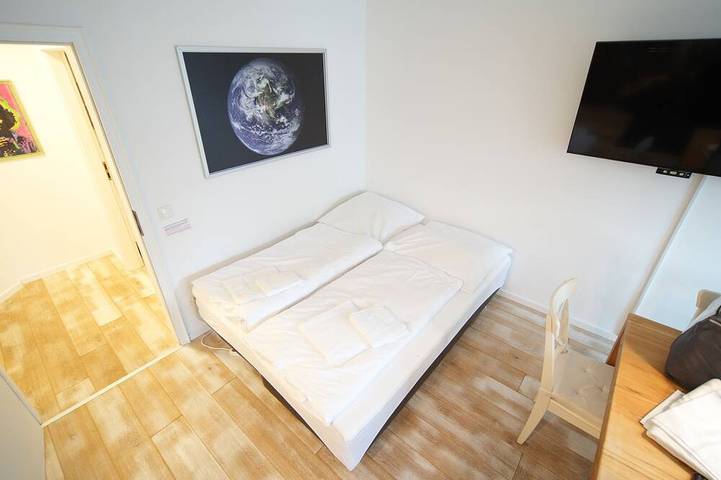 Ferienwohnung für 9 Personen, mit Balkon in München Schwabing - 4