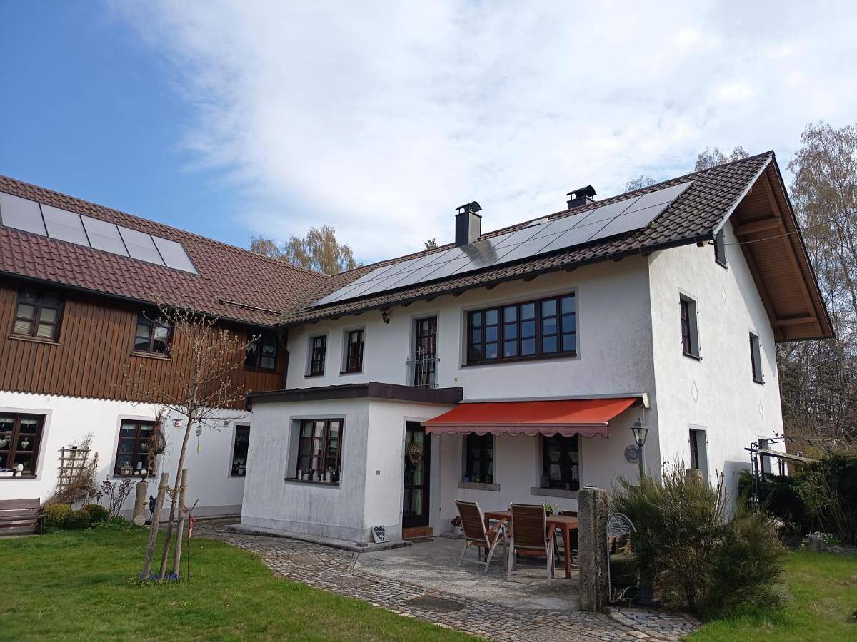Ganze Wohnung, Ferienhaus mit Garten in Reuth bei Erbendorf, Ostbayern