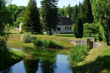Gîte pour 3 personnes à Druyes-les-Belles-Fontaines