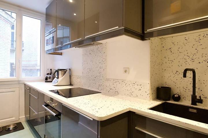 Gîte pour 2 personnes, avec jacuzzi ainsi que jardin et bassin pour enfant, adapté aux familles à Saint-Mandé - 4