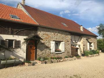 Maison d’hôte pour 2 personnes, avec terrasse dans Rigny-la-Nonneuse