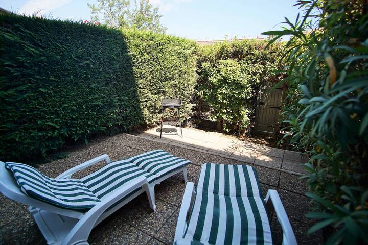 Gîte pour 4 personnes, avec jardin et piscine, adapté aux familles à La Seyne-sur-Mer - 3