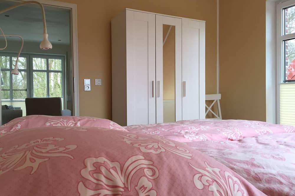 Ganze Wohnung, Ferienwohnung Huus Windroos in Ditzum, Jemgum