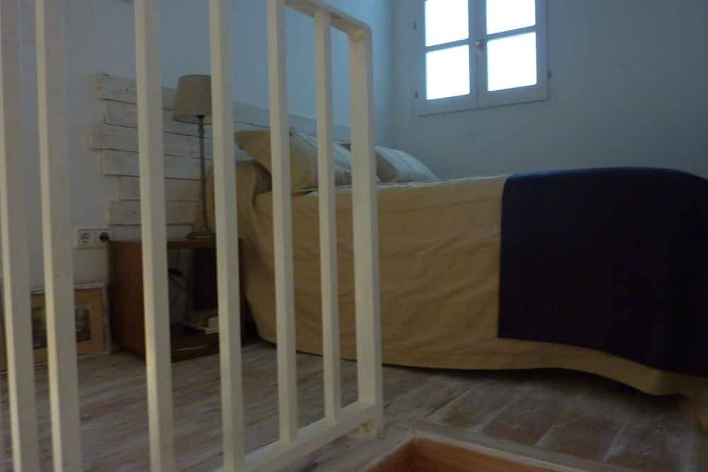 Casita blanca in the heart of Graus in Graus, Pirineos