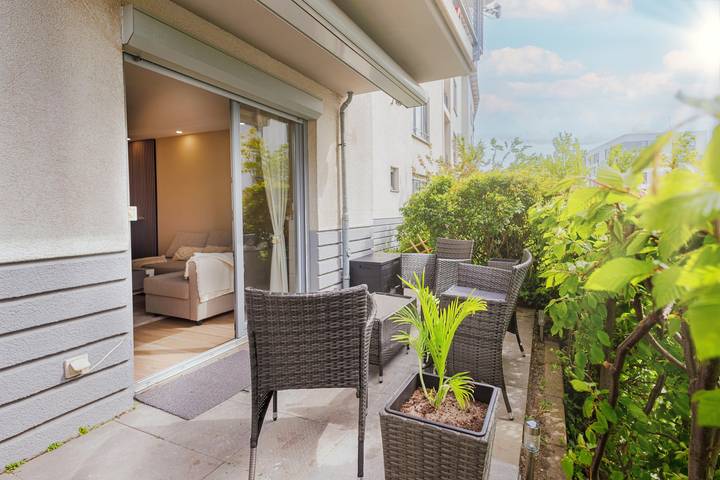 Entire apartment, Apartment 'Wohnung Mit Terrasse Nähe Airport' with Private Terrace and Wi-Fi in Schönefeld (Brandenburg), Schönefeld
