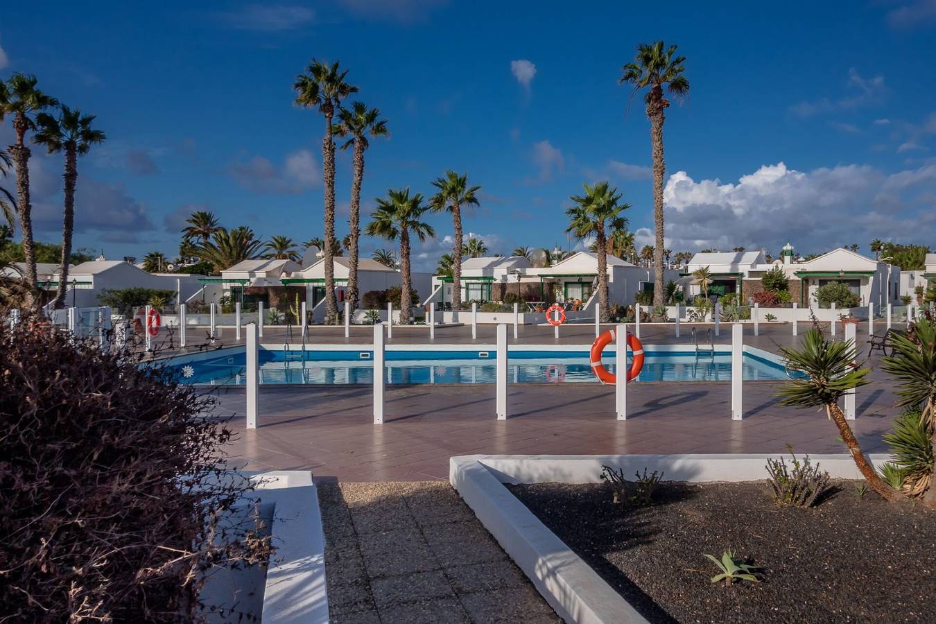 'Jardin Del Sol 30' met Uitzicht op de Bergen, Gedeeld Zwembad en Wi-Fi in Playa Blanca, Yaiza