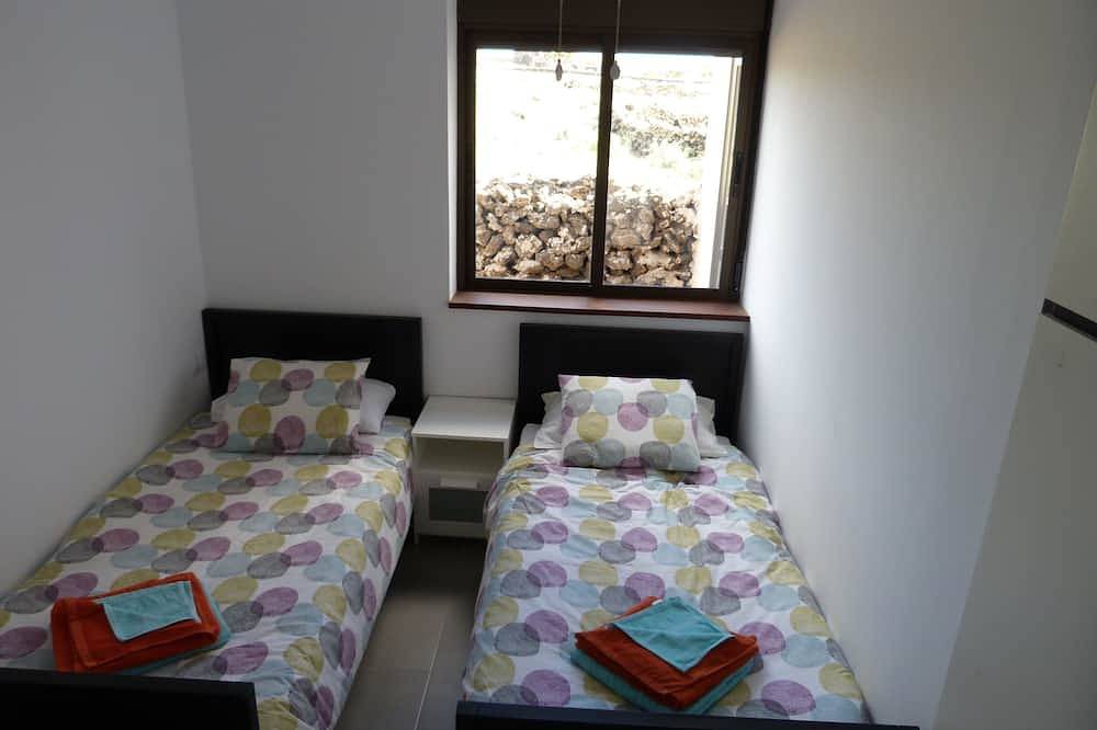 House in Lajares, views of volcanoes, heated pool in Lajares, La Oliva