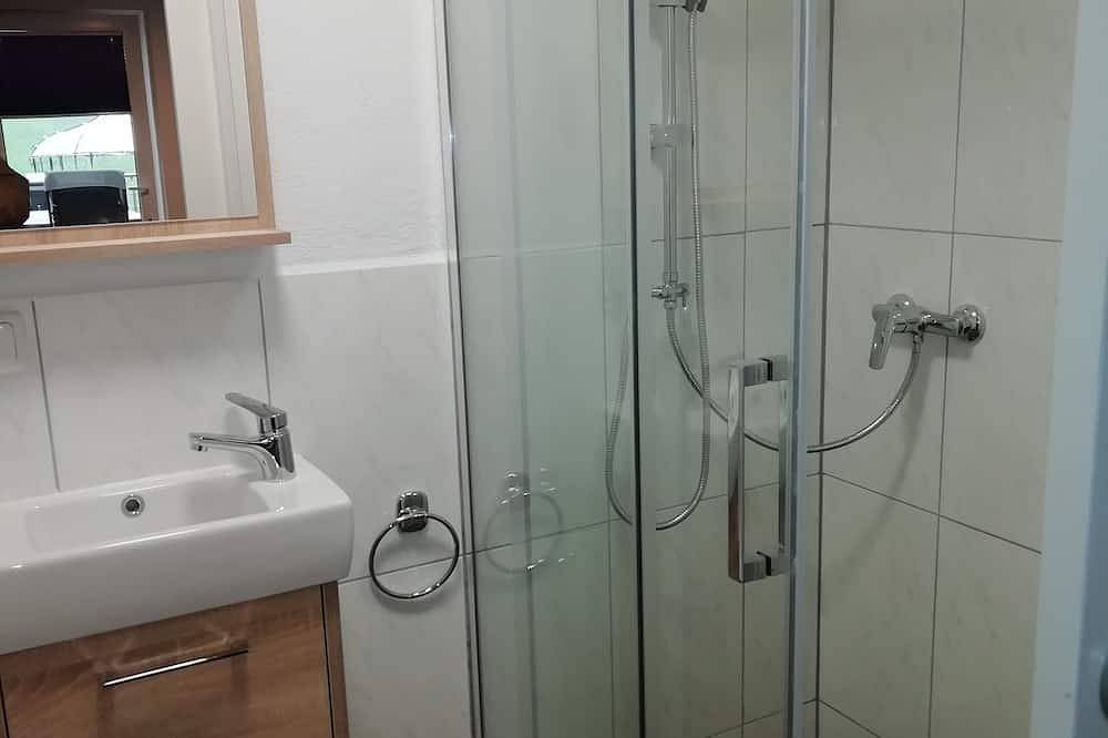 Ganze Wohnung, 1 bedroom apartment in vohenstrauãÿ in Vohenstrauß, Naturpark Nördlicher Oberpfälzer Wald