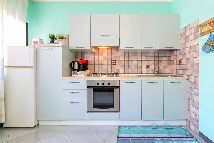 Ganze Wohnung, Ferienwohnung 'Rosa' mit Wi-Fi und Klimaanlage in Trinità d'Agultu e Vignola (Borgo), Trinità d'Agultu e Vignola