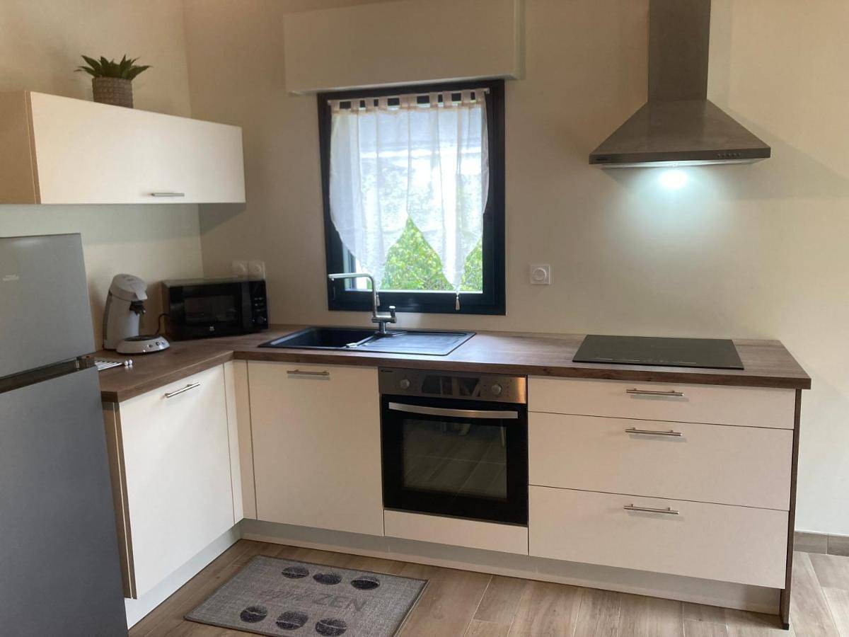 Petite maison ensoleillée à 10 minutes du port de Vannes in Vannes, Côte des Mégalithes