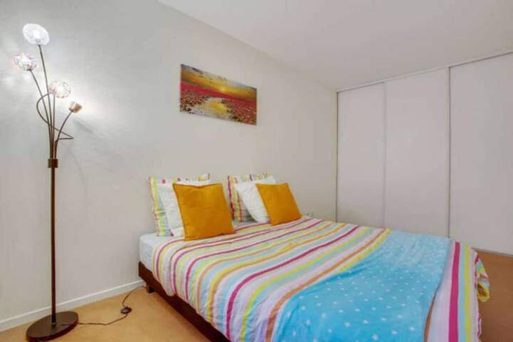 Gîte pour 4 personnes, avec jardin et jacuzzi, animaux acceptés dans Stade de France - 2