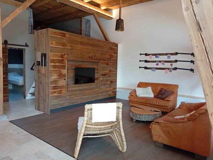 Ganze Wohnung, Übernachten im Stodlwerk - Ferienwohnung mit Terrasse in Neunburg vorm Wald, Naturpark Oberpfälzer Wald