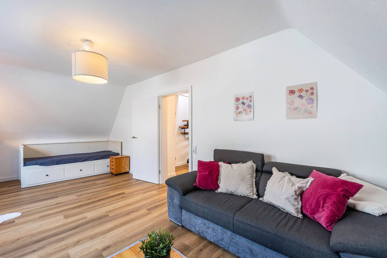 Ganze Wohnung, Apartment 'Schneider' mit Wlan in Mettmann, Nordrhein-Westfalen