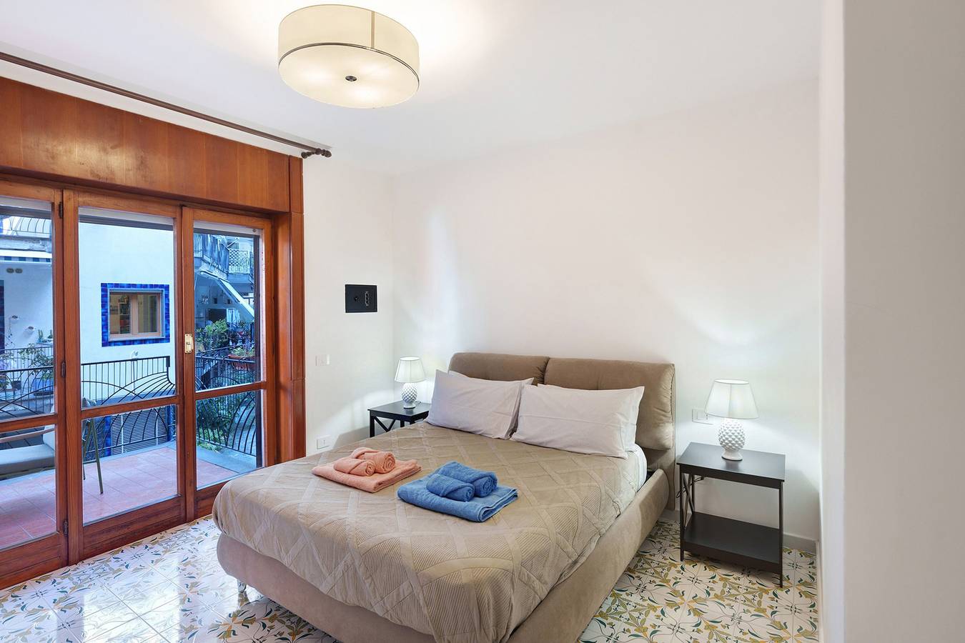 Ferienwohnung 'Riviera Apartment Sorrento' mit Meerblick, Wlan und Klimaanlage in Sorrent, Sorrento Coast