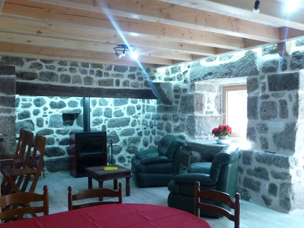 Gîte Les Violettes d'Aubrac in Marchastel (Lozère), Région de Mende