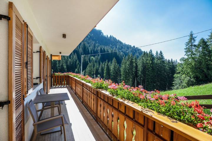Ferienwohnung für 8 Personen, mit Garten in Burggrafenamt