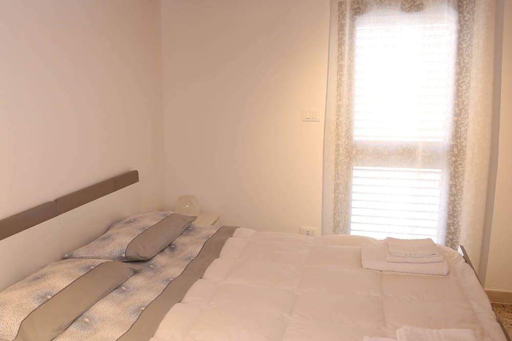 Appartamento intero, Appartamento con Terrazza Privata, Gazebo e Connessione Wi-Fi in Capo Passero, Portopalo di Capo Passero