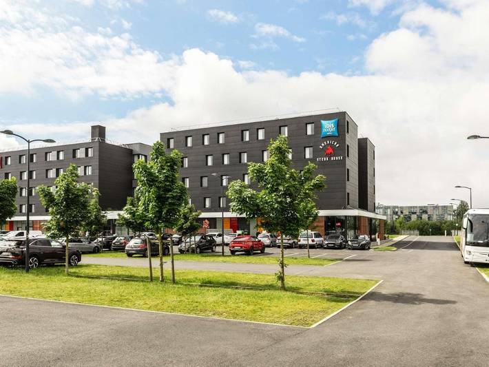 Hôtel pour 3 personnes, avec Terrasse et Jardin
