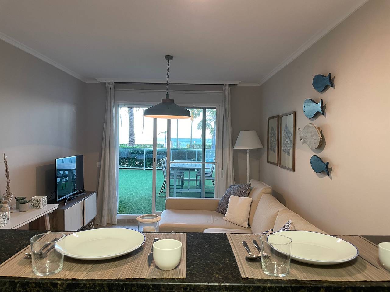 Ganze Wohnung, Ferienwohnung 'Residencial Mar De Denia 2' mit Meerblick, Wlan und Klimaanlage in Playa de Les Deveses, Dénia