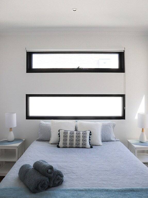 Ganze Wohnung, \"Capel Sunrise\" Luxus 2 Br Brandneues Apartment gegenüber dem Küstenvorland. Standort ++ in Melbourne, Mornington Peninsula