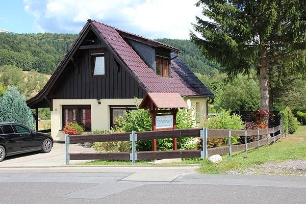 Ferienwohnung für 5 Personen, mit Garten - 1