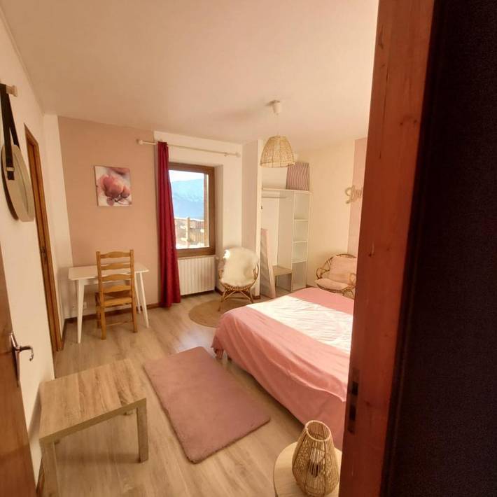 Location de vacances pour 10 personnes, avec vue et jardin à Saint-Bonnet-en-Champsaur - 4