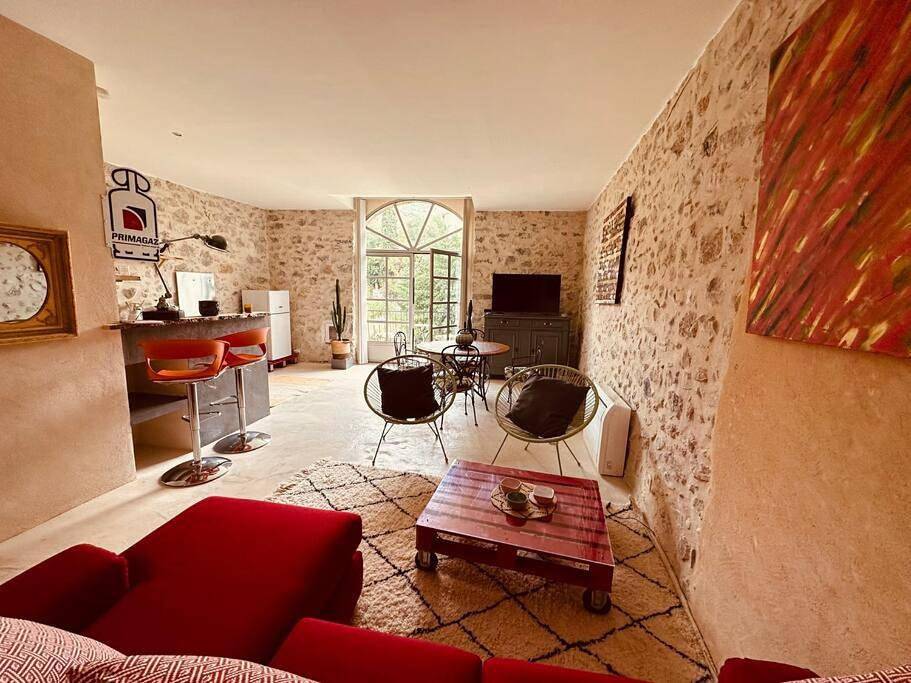 Loft la Traversière in Saint-Hippolyte-du-Fort, Parc national des Cévennes