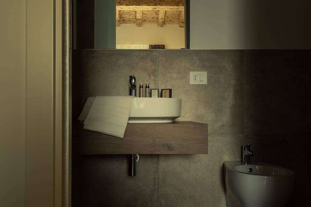 Suite-Superior-Baño privado con ducha-Vista al campo-Visela in Vicenza, Provincia de Vicenza