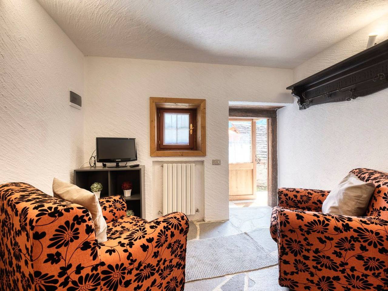 Ganze Wohnung, Chalet Borgo Walser Testa 9 in Macugnaga, Walliser Alpen