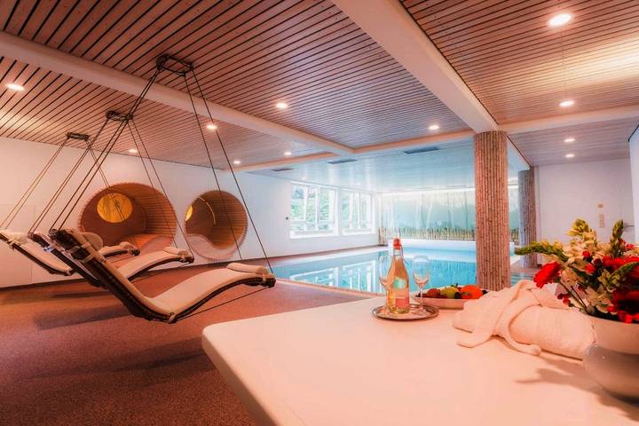 Hotel für 2 Personen, mit Terrasse und Garten sowie Pool und Sauna in Bad Staffelstein