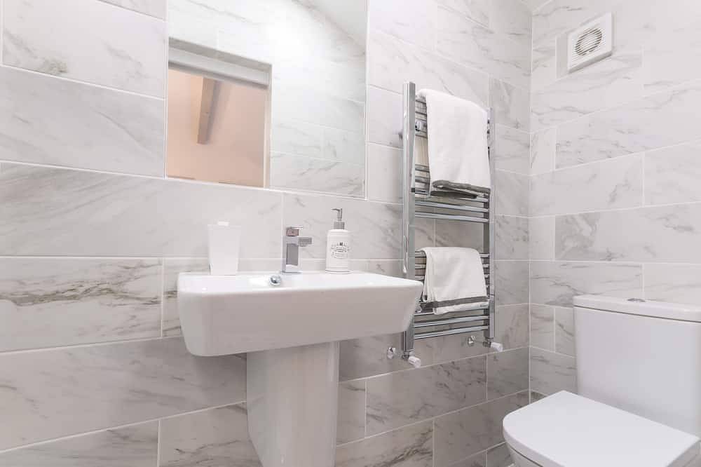 Entire apartment, Boutique Courtyard Apt @ The Chapel Chester - City Centre in Chester, Cheshire West and Chester