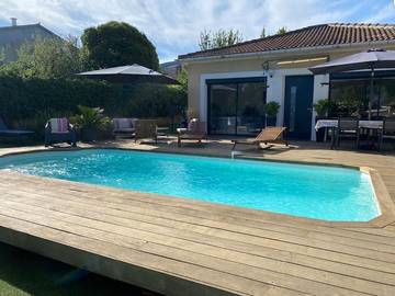 Gîte pour 4 personnes, avec piscine et jardin à Cauro