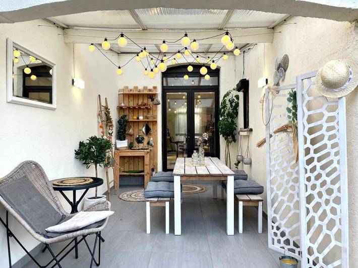 Location de vacances pour 4 personnes, avec Terrasse et Jardin à Oignies