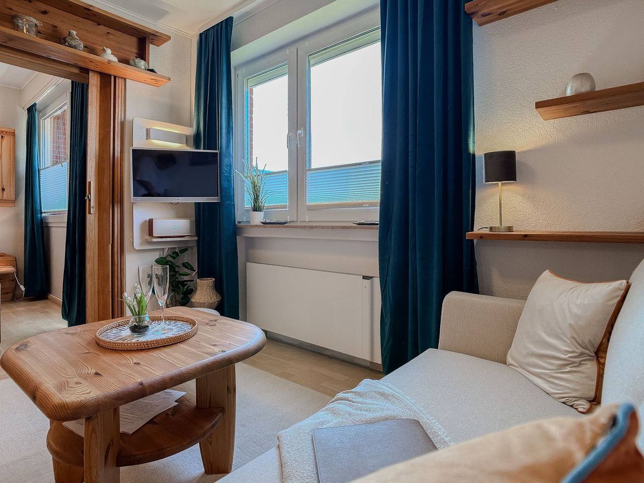 Ganze Wohnung, "Kleine Auszeit am Meer – Ihre Wohlfühloase in der Robbe" in Horumersiel, Südliche Nordseeküste